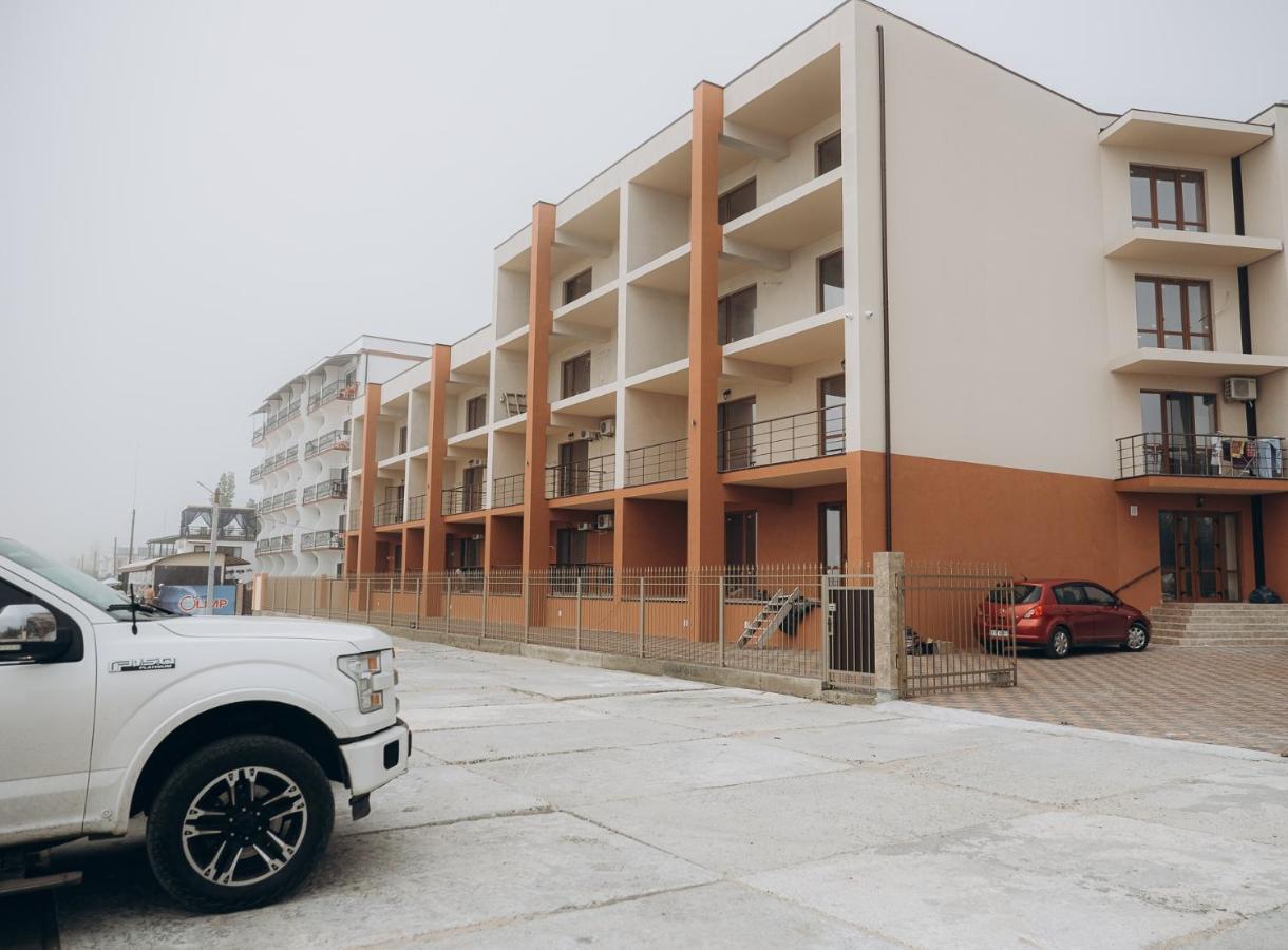 Hotel Три Слона Zatoka Zewnętrze zdjęcie