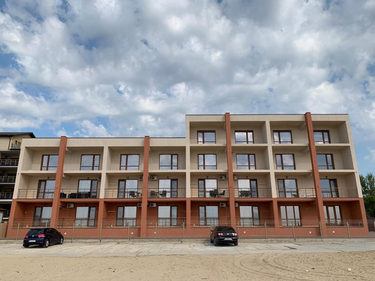 Hotel Три Слона Zatoka Zewnętrze zdjęcie
